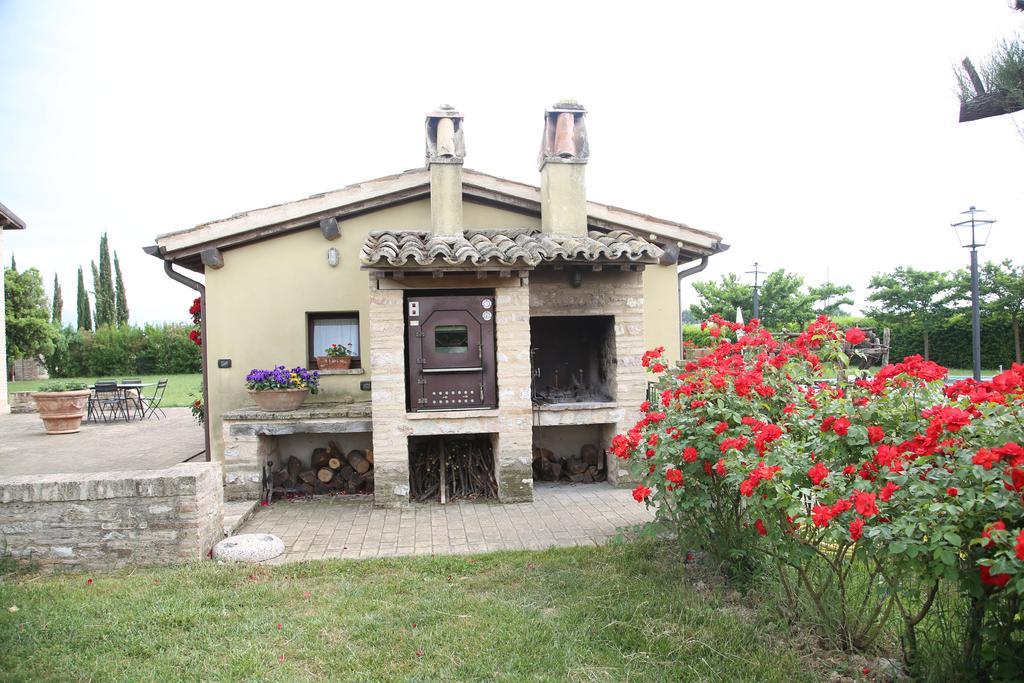 Residenza Isabella Guest House Spello Ngoại thất bức ảnh